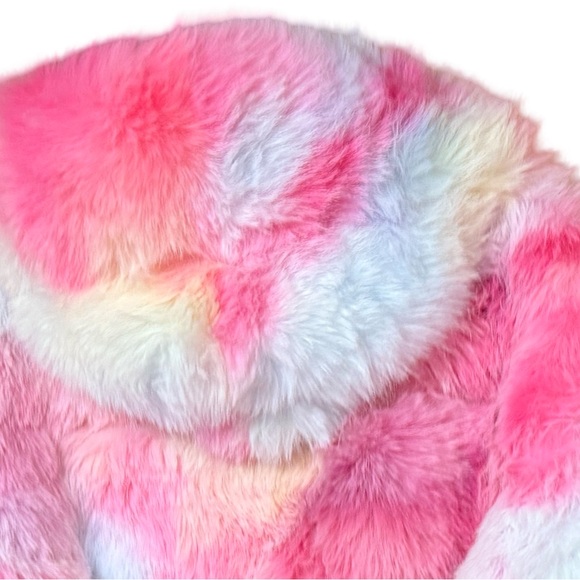 AKIRA NWT Stunning Multicolor Faux Fur Cropped Teddy Hooded Jacket (0722) - Picture 10 of 15